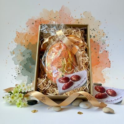 Handbemaltes Oster-Ei – Limitierte Edition 2026                 Gratis: Pistazien-Praline in Hasenform