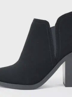 Black or Nude Women&#39;s Ankle Boots