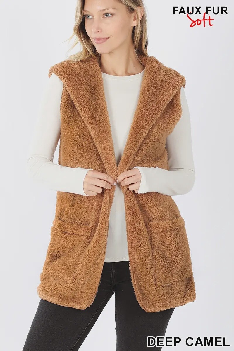 Front Pockets Solid Hoodie Faux Fur Vest