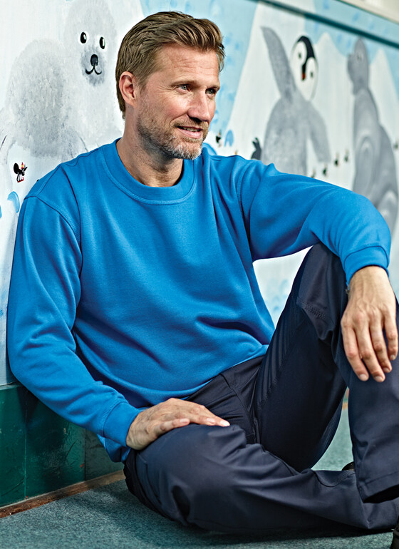 Sweat Shirt