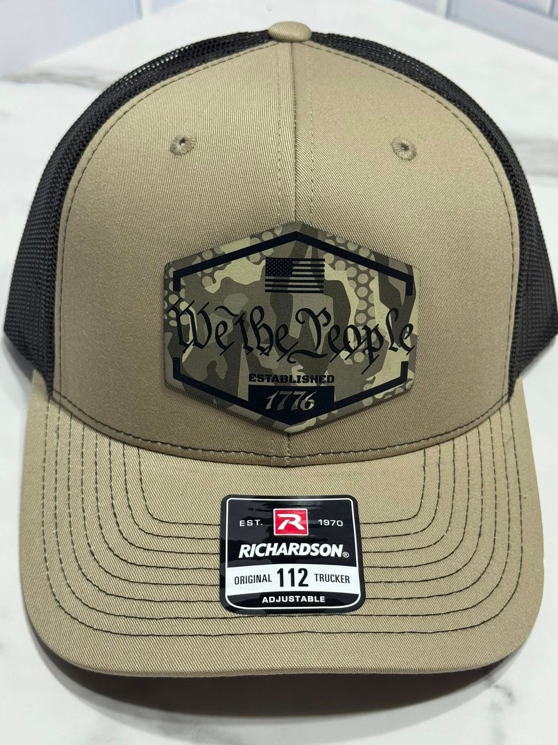 We the People Lt Brown/Dark Brown Mesh