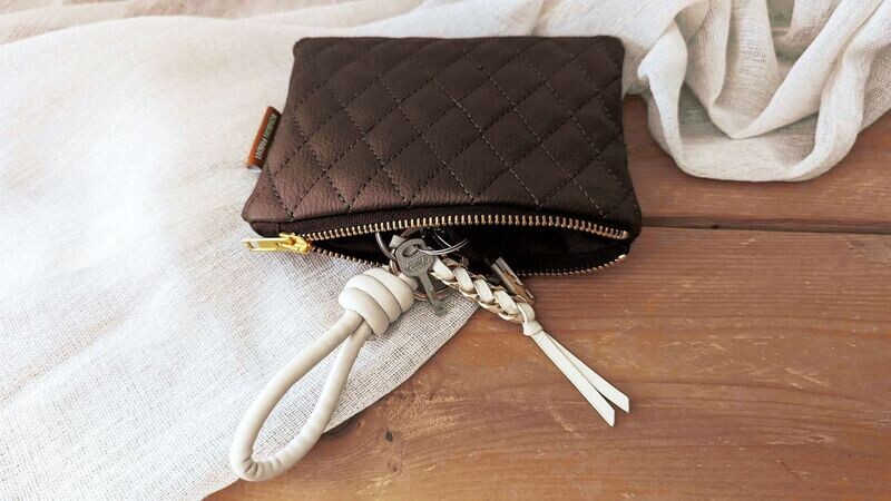 POCHETTE  / PETITE TROUSSE MINDY