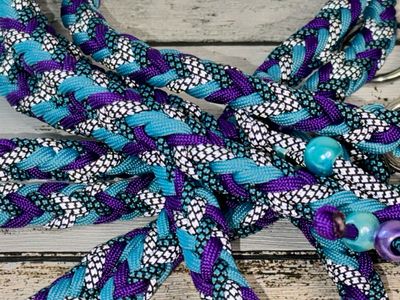 Hundeleine aus Paracord – Muster Herringbone
