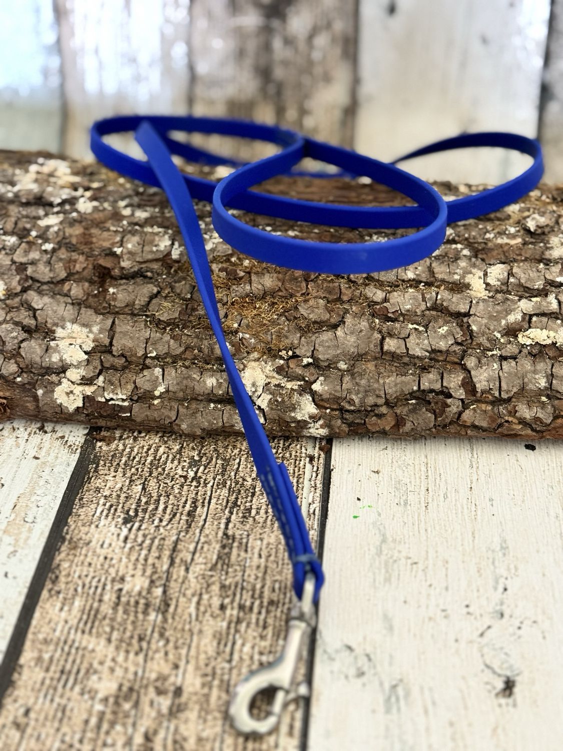 Hundeleine mit Handschlaufe aus Biothane – 13 mm | Handgenäht für kleine bis mittelgroße Hunde