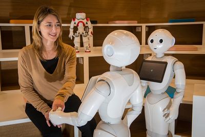 Robotica de Aplicacion y Servicios
