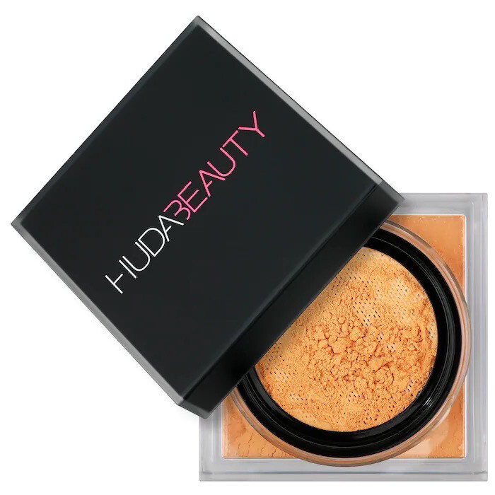 HUDA BEAUTY Easy Bake Loose Baking &amp; Setting Powder