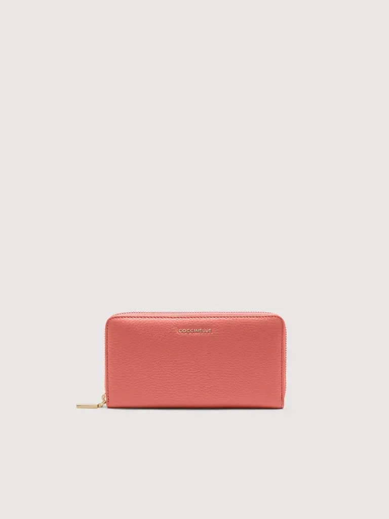 COCCINELLE METALLIC SOFT ZIP AROUND COCCINELLE METALLIC SOFT ZIP AROUND, COLORE: CORALLO