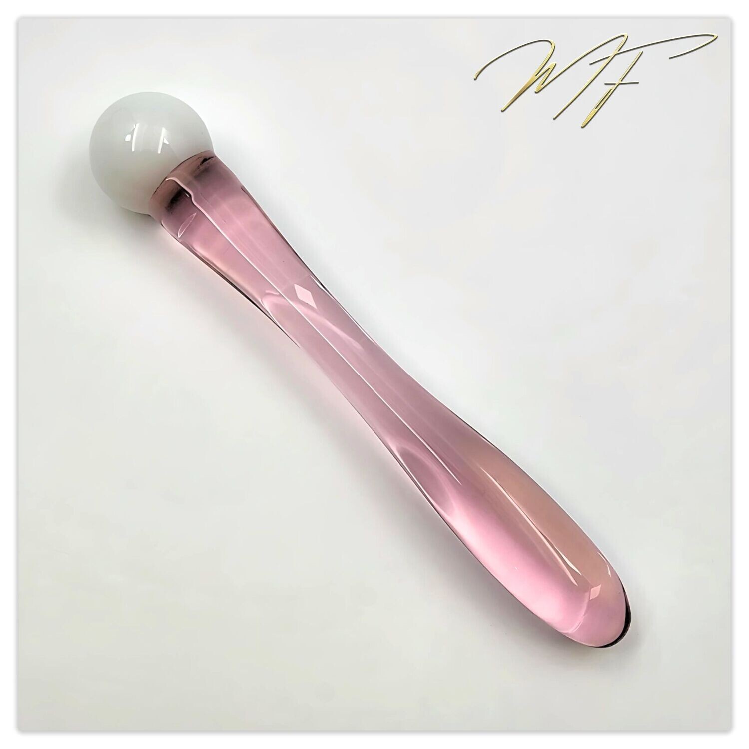 Dildo pink