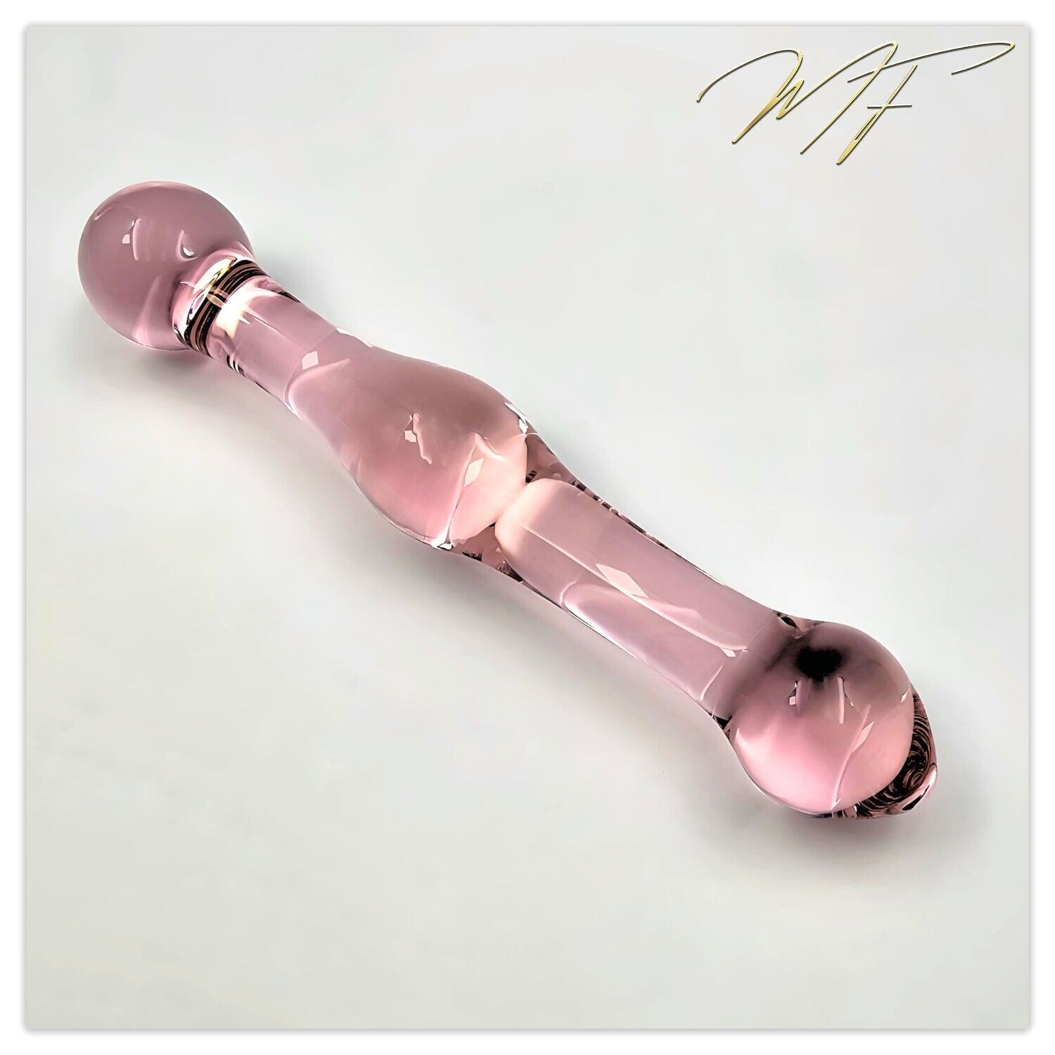 Dildo pink
