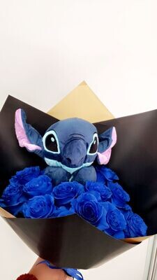 Rose and stitch plush bouquet