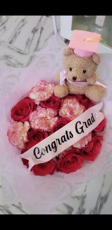 Graduation Rose and carnation bouquet