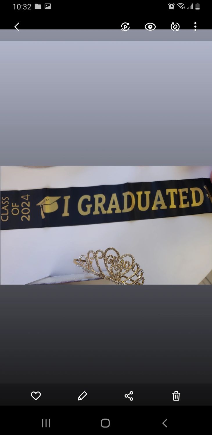 Class of 2024 I graduated sash and crown