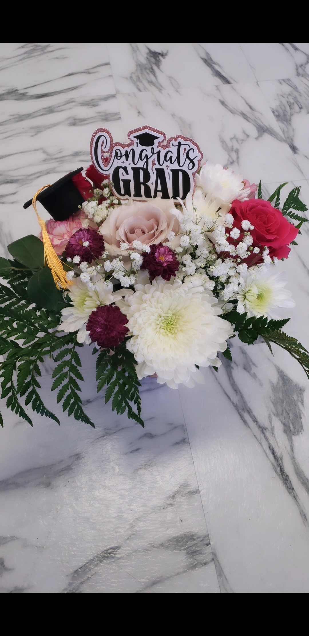 Graduation flower arrangements near me
