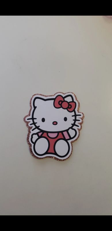Hello Kitty topper
