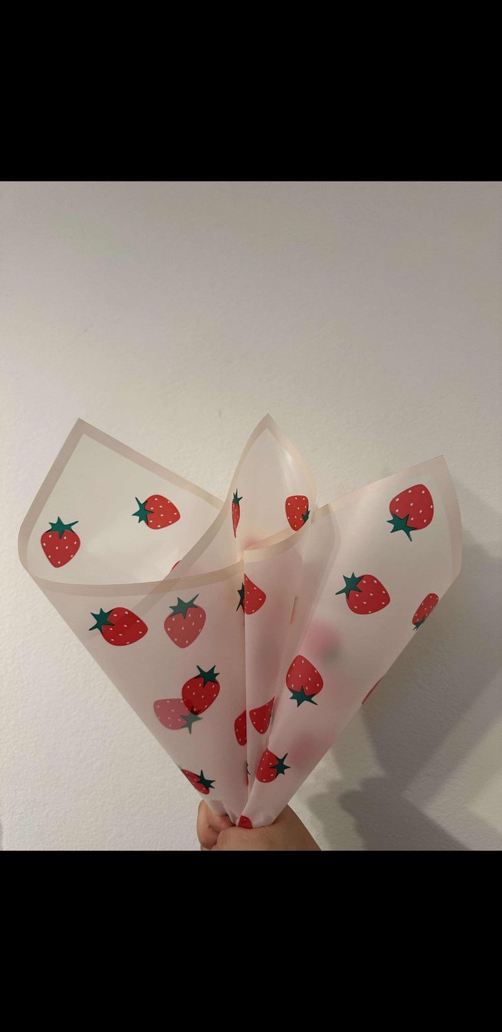 Strawberry Korean Bouquet paper