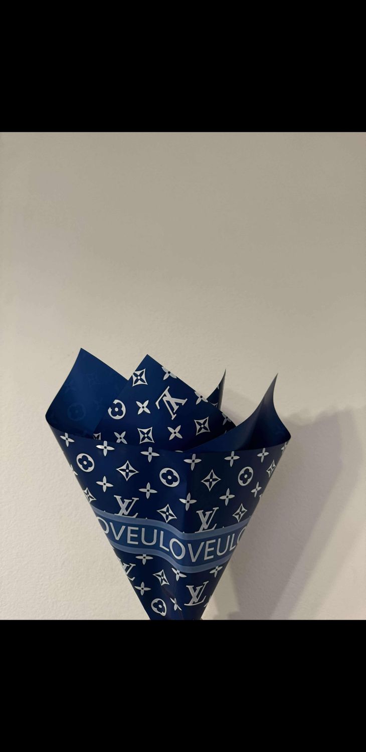 Louis Vuitton Korean Bouquet paper