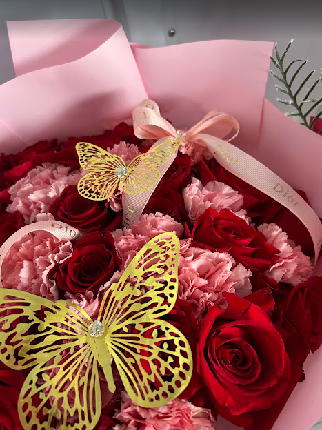 Rose and carnation bouquet