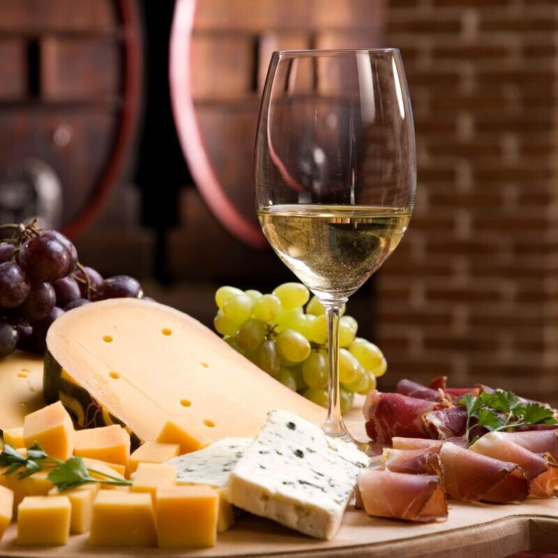 VISITA BODEGA Y VIÑEDO