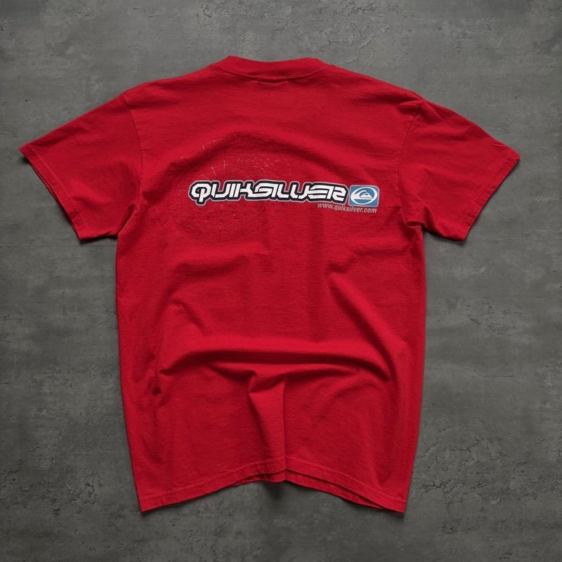 2000s Quiksilver Radar Print Tshirt