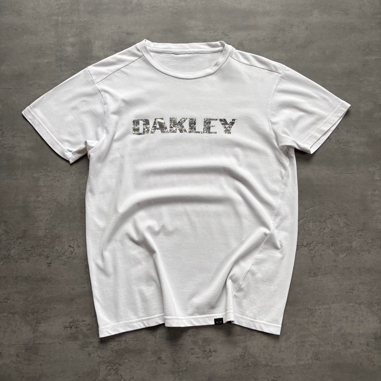 2000s Oakley White Spell-out T-shirt
