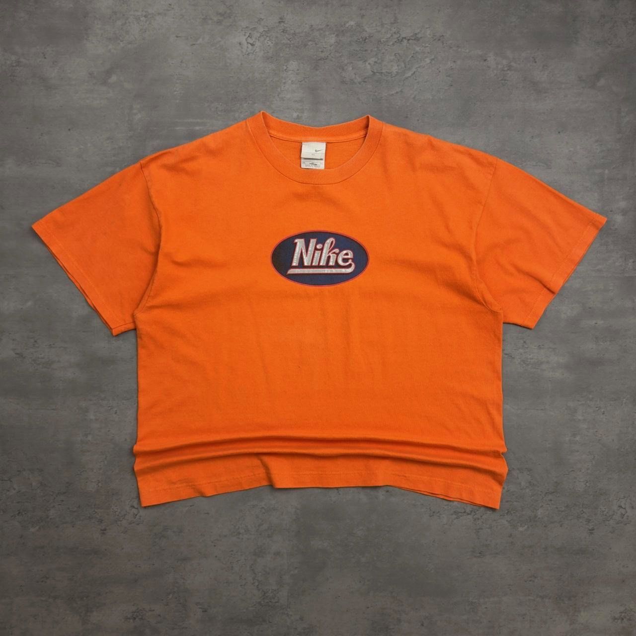 Orang Nike Centre Logo Print T-shirt