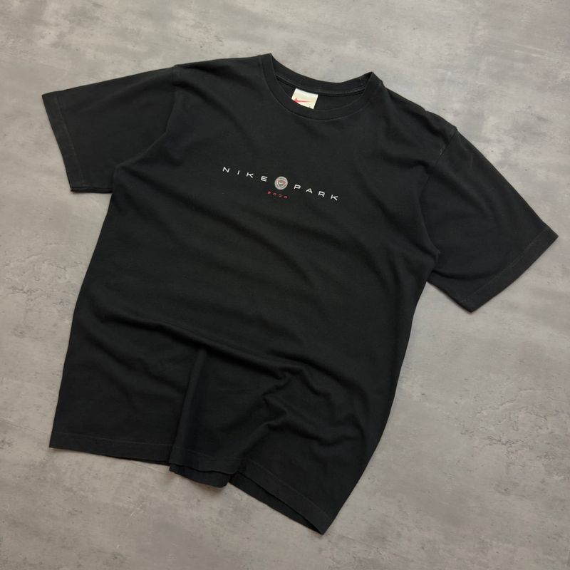 Black Nike Park 2000 T-shirt