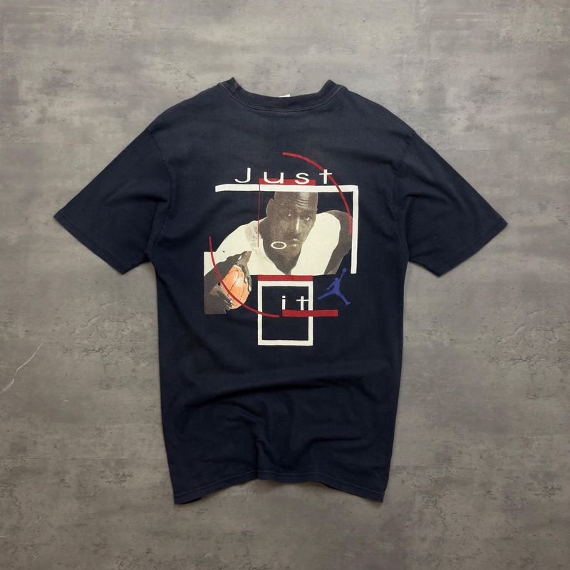 90s Navy Nike 'The fundamentals will never change' T-shirt