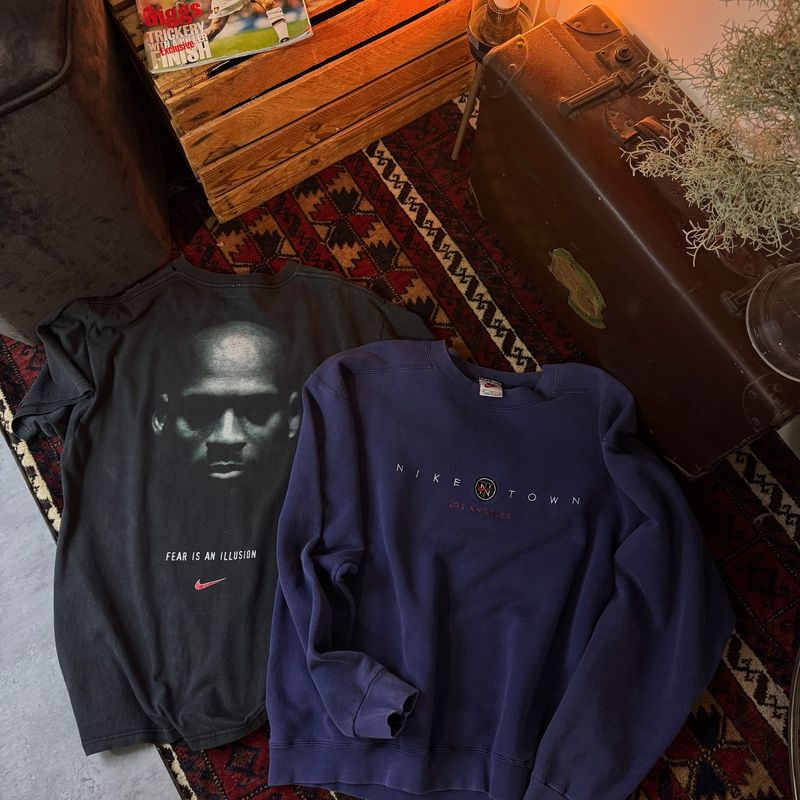 トップス NIKE vintage docking Foodie Nike Women's Sportswear Gym Vintage Full-Zip Hoodie : Amazon