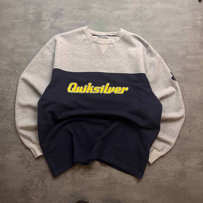 00s Grey and Navy Quiksilver Print Sweatshirt