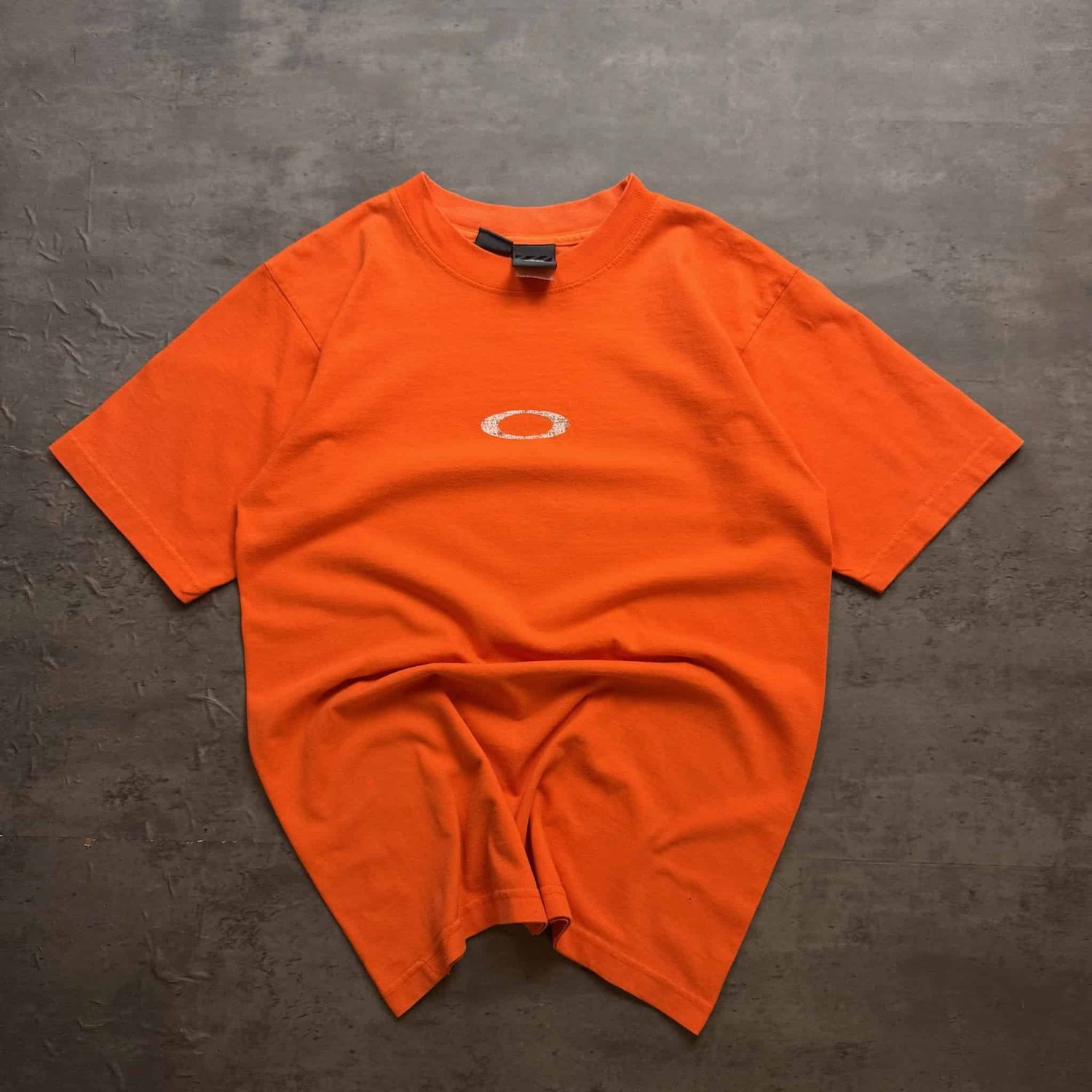 Orange Oakley y2k T-shirt