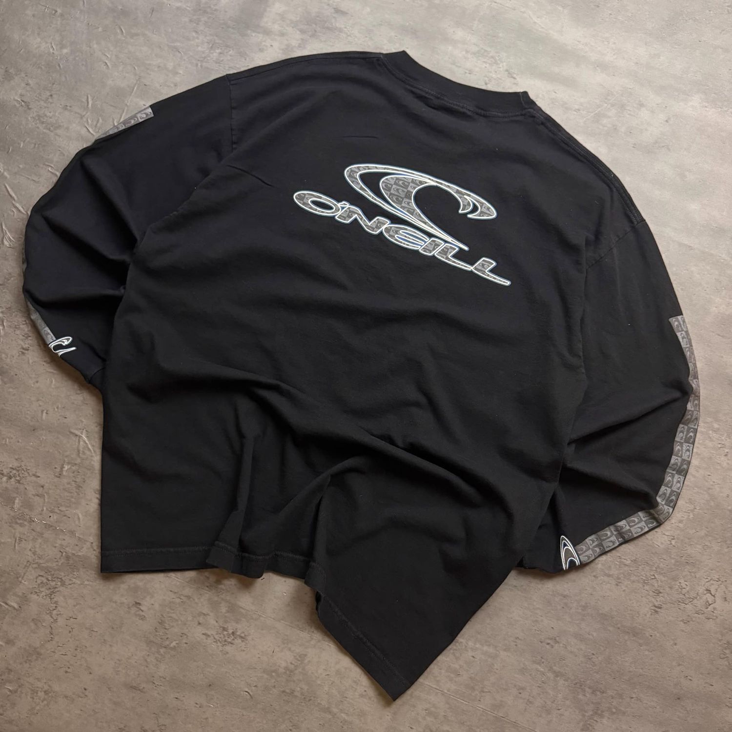 Black Longsleeve O&#39;neill T-shirt