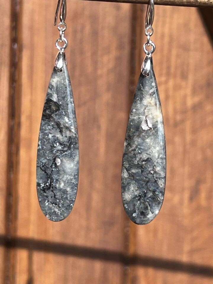 ​Boucles d oreilles en pietersite
