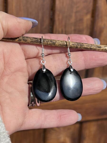 ​Boucles d oreilles en obsidienne noire