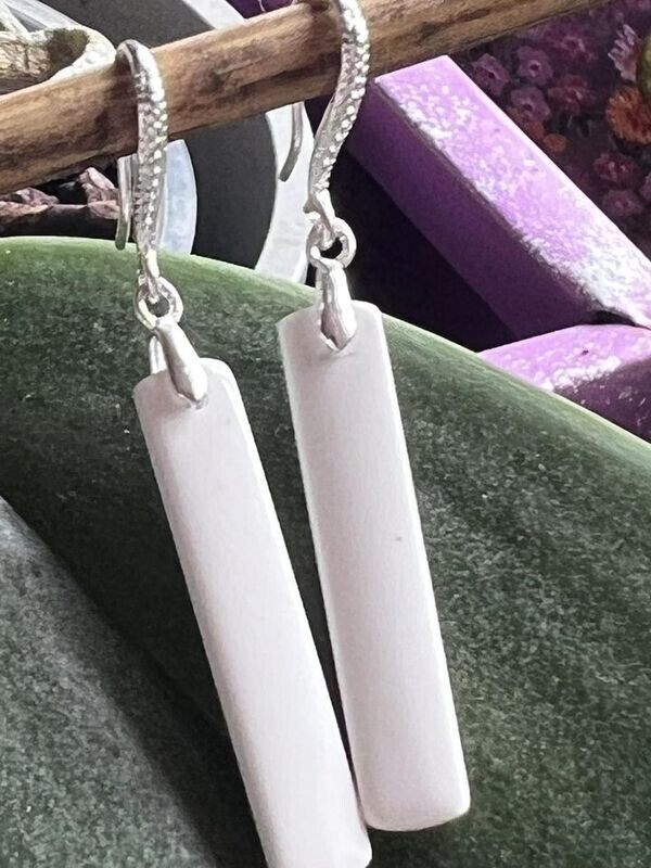 ​Boucles d oreilles en agate blanche