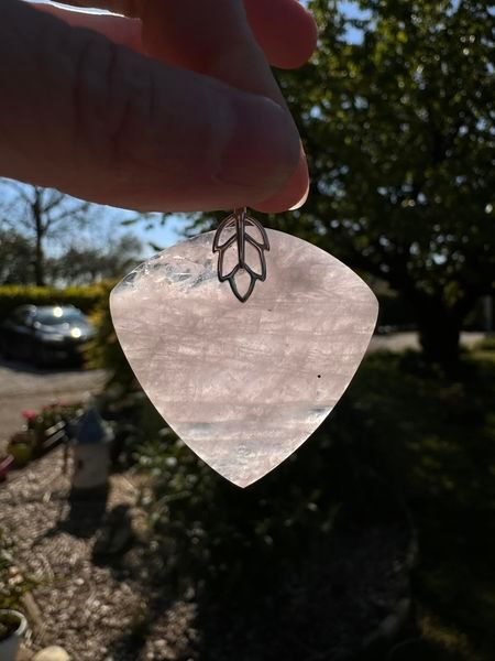​Pendentif en morganite