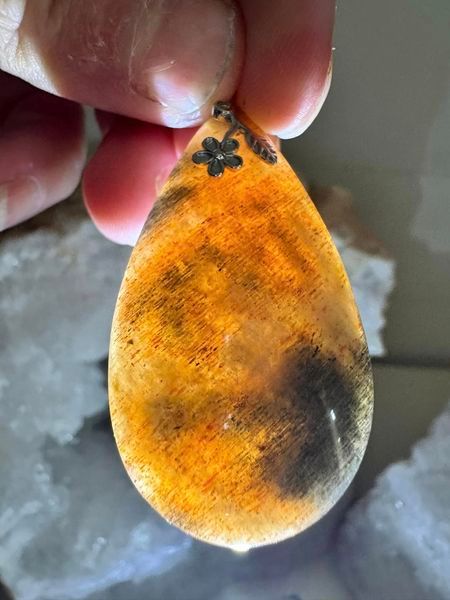 ​Pendentif pierre de soleil