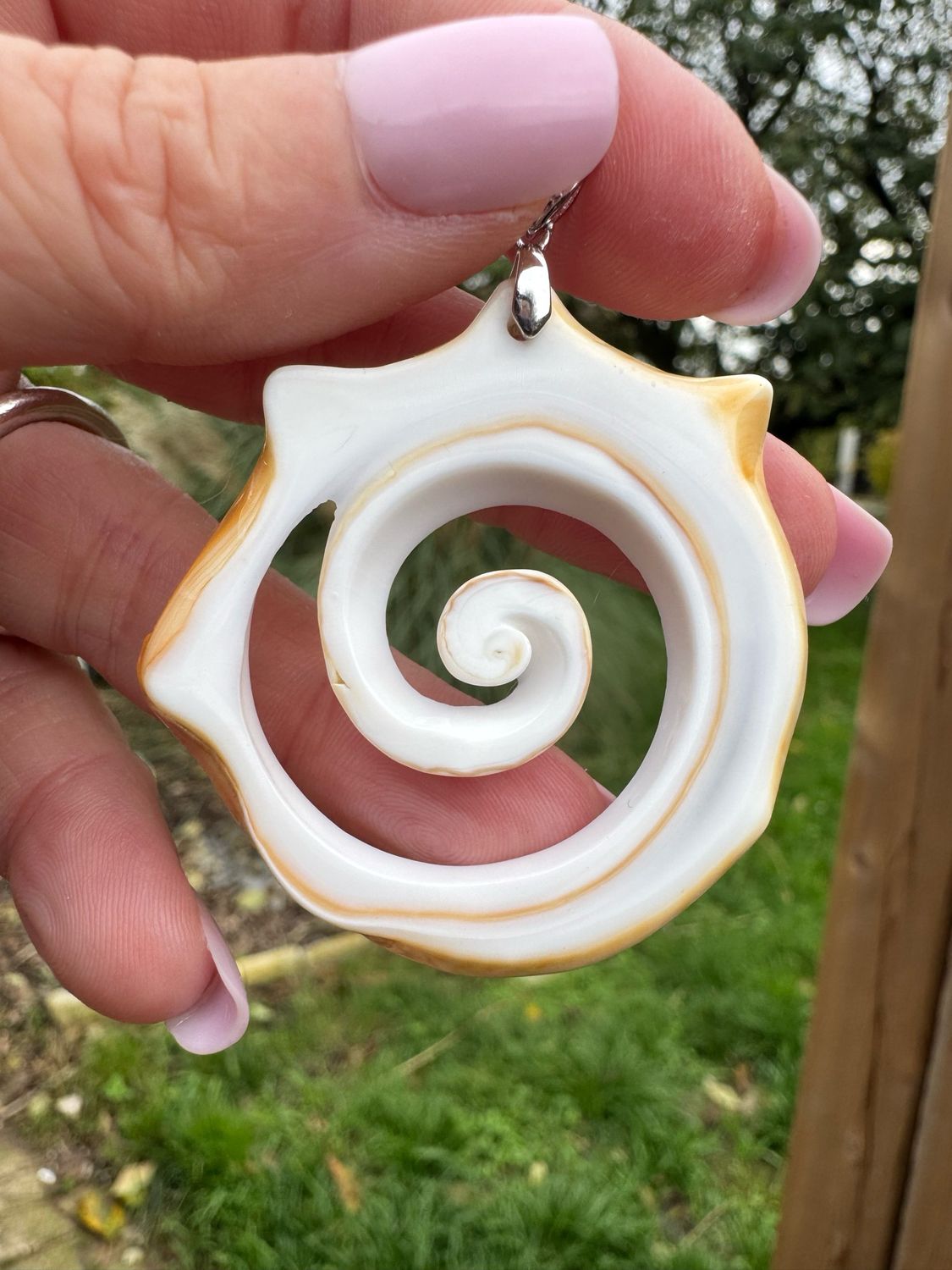 Pendentif coquillage