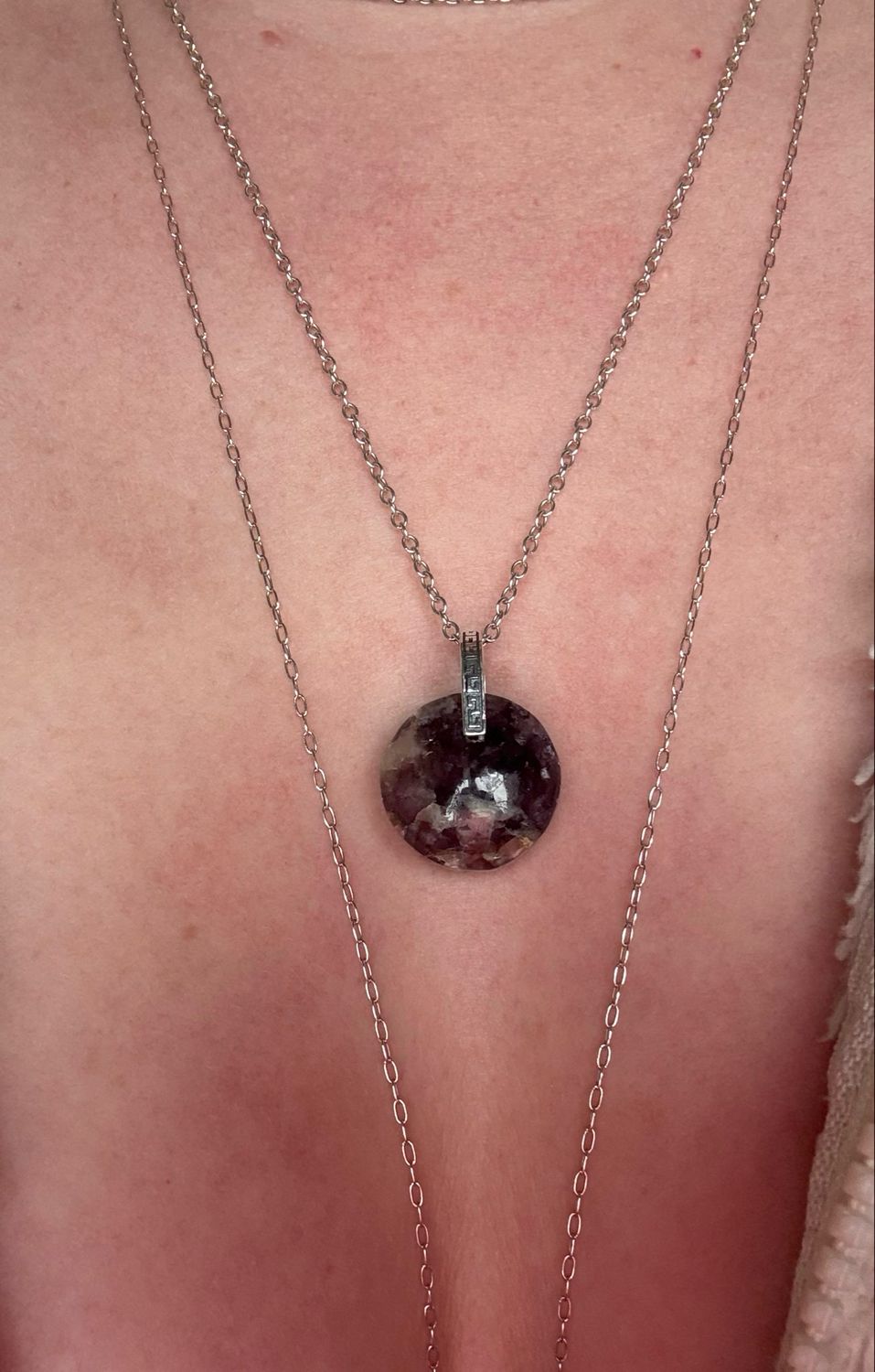Pendentif en lepidolite et mica