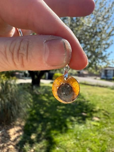 ​Pendentif en ammonite