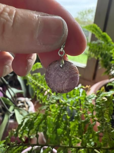 ​Pendentif en rubis corindon