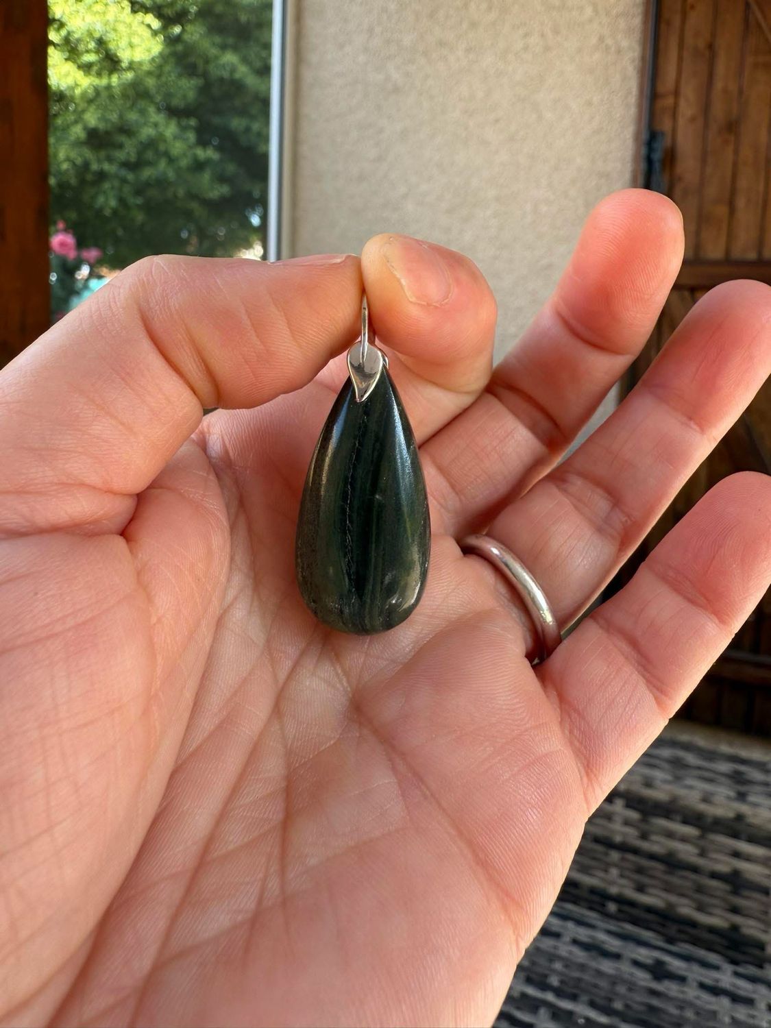 Pendentif en serpentine ricolite