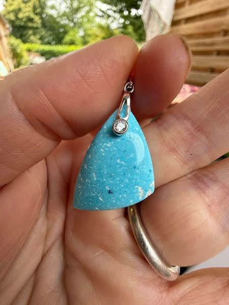 ​Pendentif en turquoise et pyrite