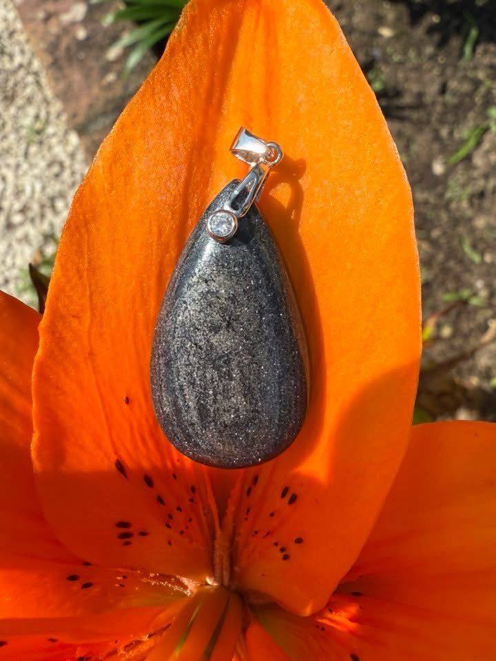 Pendentif en specularite