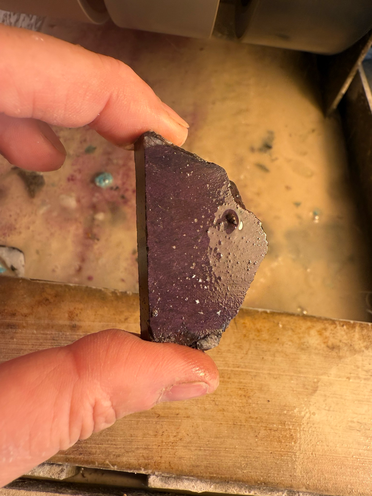 Pendentif en purpurite
