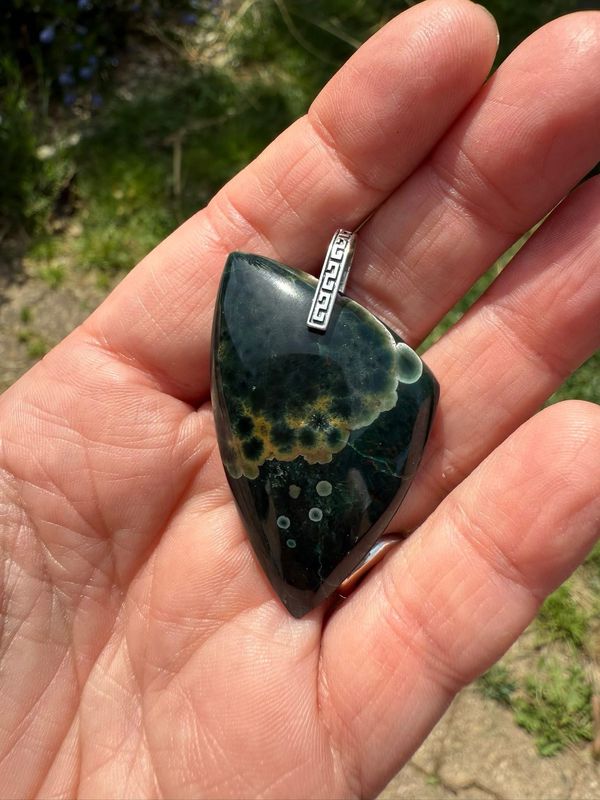 Pendentif en jaspe océan