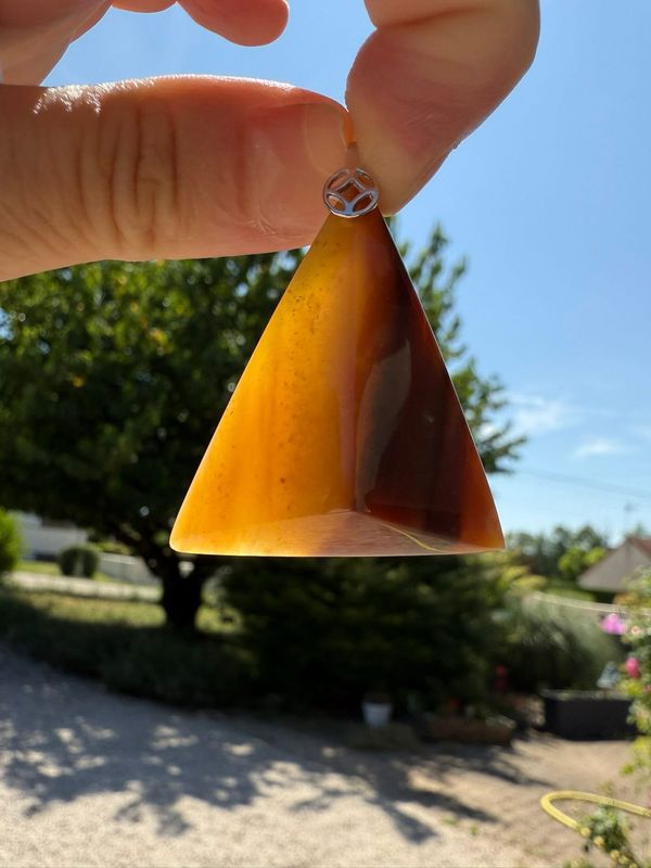 Pendentif en cornaline