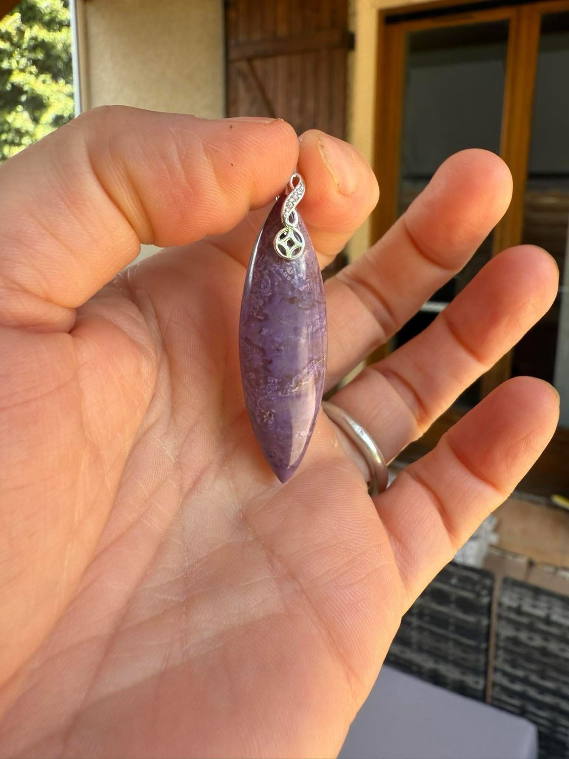 Pendentif en jade lavande