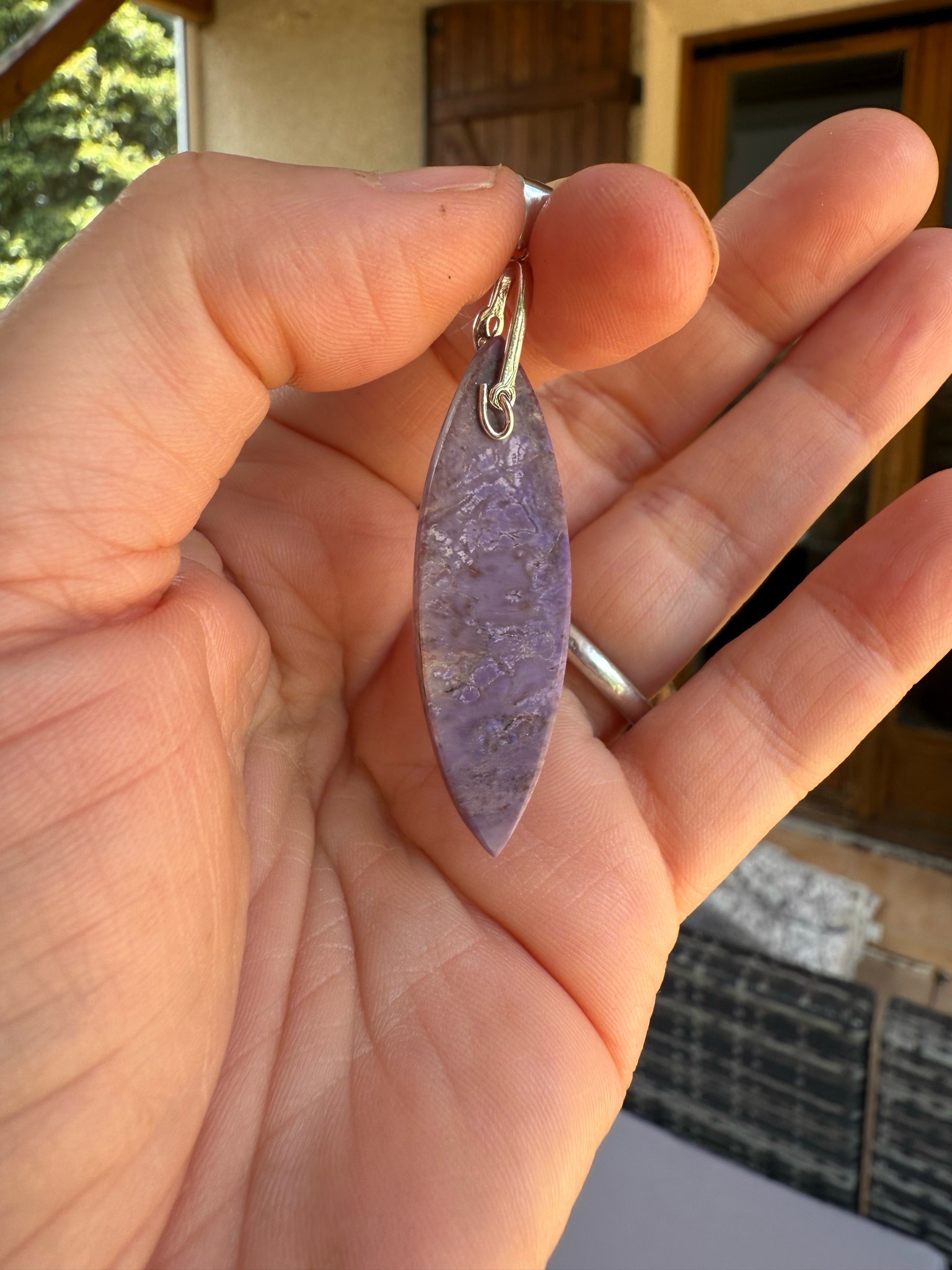 Pendentif en jade lavande