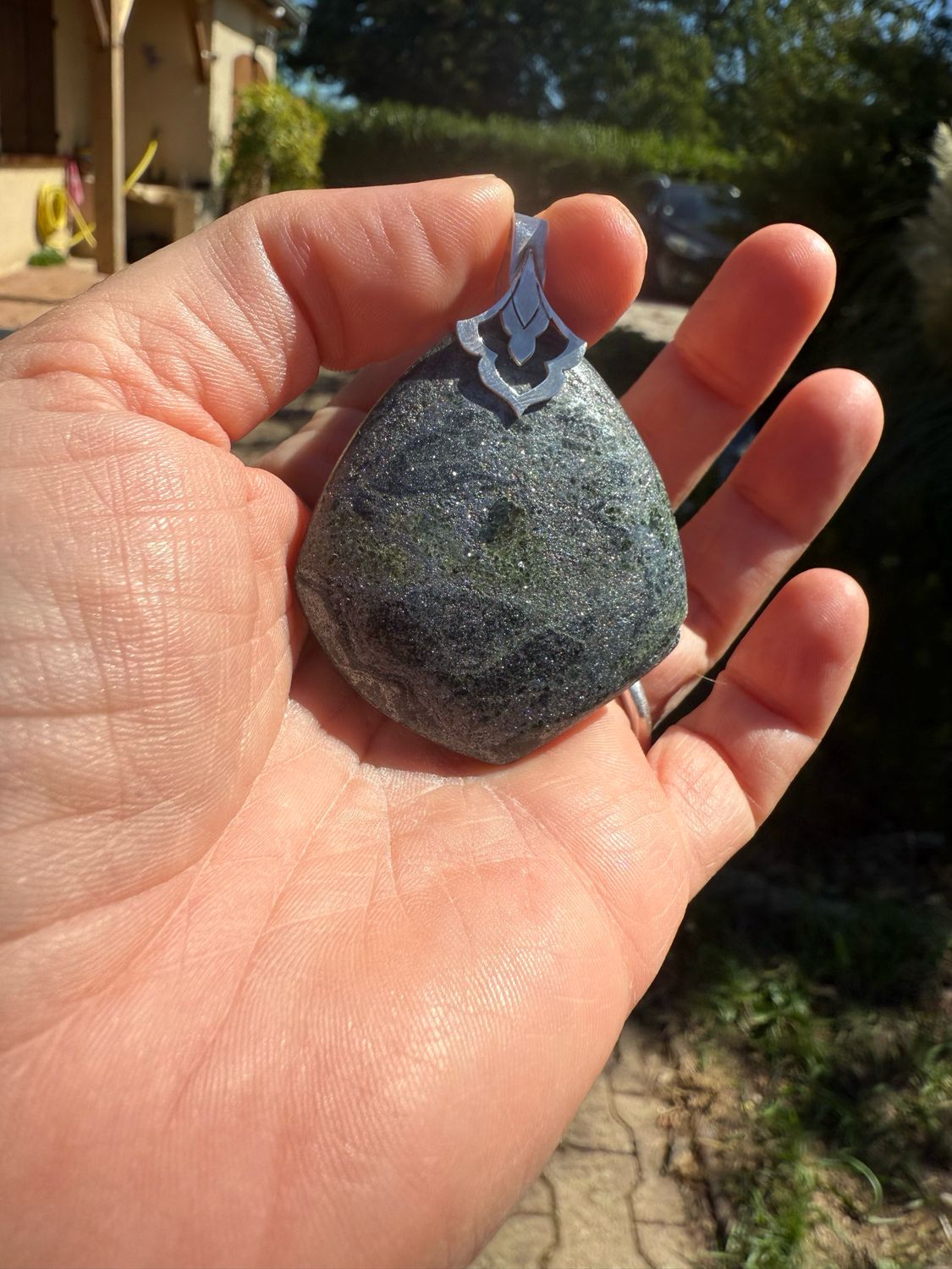 Pendentif en specularite