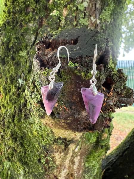 boucles d oreilles en sugilite